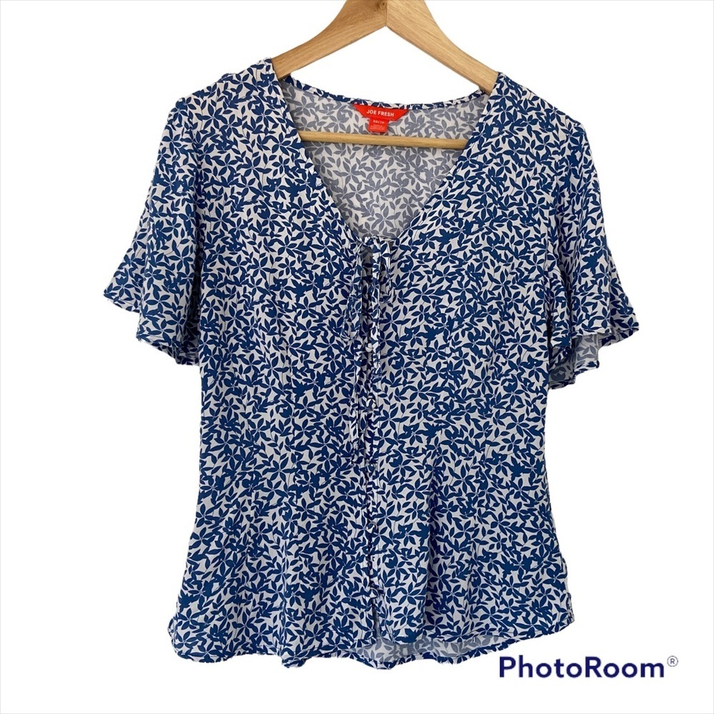 JOE FRESH BLUE/WHITE FLORAL PEPLUM TOP/BLOUSE WITH TIE AND BUTTONS DETAILS, XS